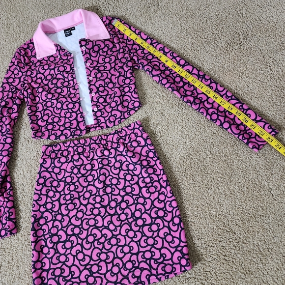 SHEIN x Hello Kitty Co-Ord Pink Bow Set - Picture 4 of 5